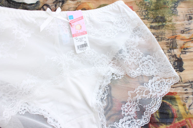 Slip sexy en autre - Ref 646545 Image 9