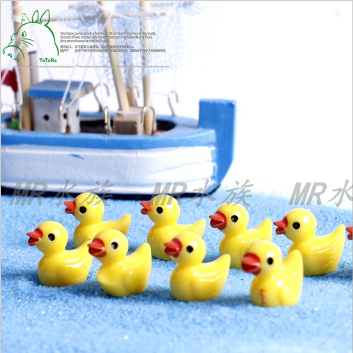 Fish Tank Aquarium Landscape Creative Decoration Succulent Micro Landscape Decoration Doll Little Yellow Duck Doll Photo Accessories