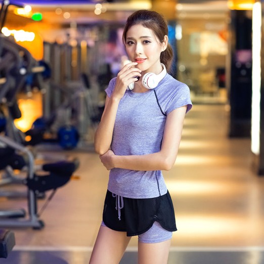 韩国瑜伽服套装女春夏季新款专业运动健身服宽松速干撞色假两件套