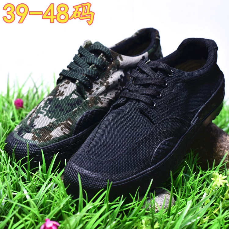 camouflage militaire des hommes de l'armée des chaussures de travail de sécurité de libération des noirs chaussures de formation de chaussures de toile des hommes chaussures de grande 46 48 xxl camouflage militaire des hommes de l'armée des chaussures de travail de sécurité de libération des noirs chaussures de formation de chaussures de toile des hommes chaussures de grande 46 48 xxl