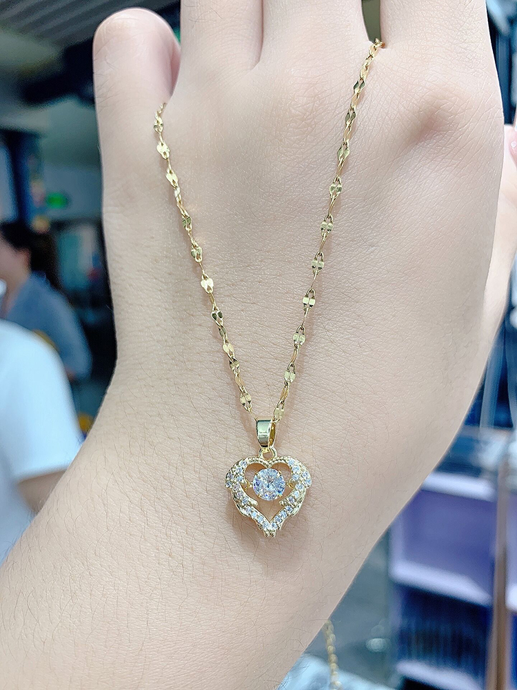 New Smart Love Titanium Steel Necklace for Women Light Luxury Minority Pulsatile Heart Pendant Fashion Chain All-Match Clavicle Chain