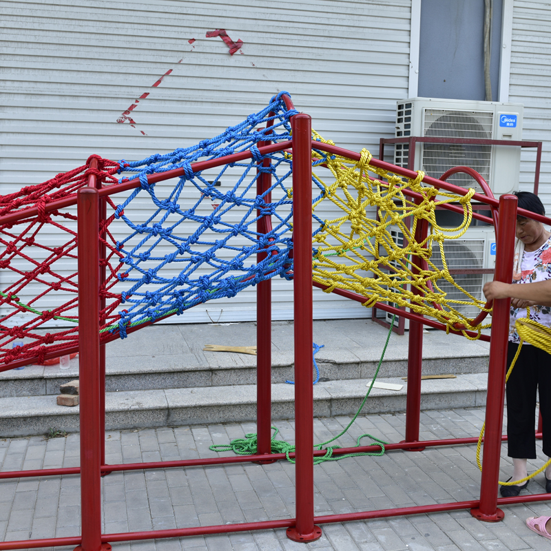 Outdoor Children's Colorful Climbing Net Kindergarten Physical Training Expansion Diamond Mesh Rope Anti-Fall Suspension Bridge Safety Anti-Falling Net