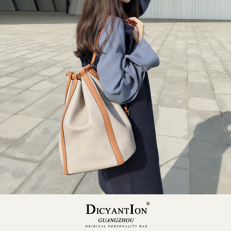 sac à bandoulière en cuir 2019 nouvelle marée sac de grande capacité d'aspiration sac seau sac en mesh rouge vend casual sac femme sacs sac à bandoulière en cuir 2019 nouvelle marée sac de grande capacité d'aspiration sac seau sac en mesh rouge vend casual sac femme sacs