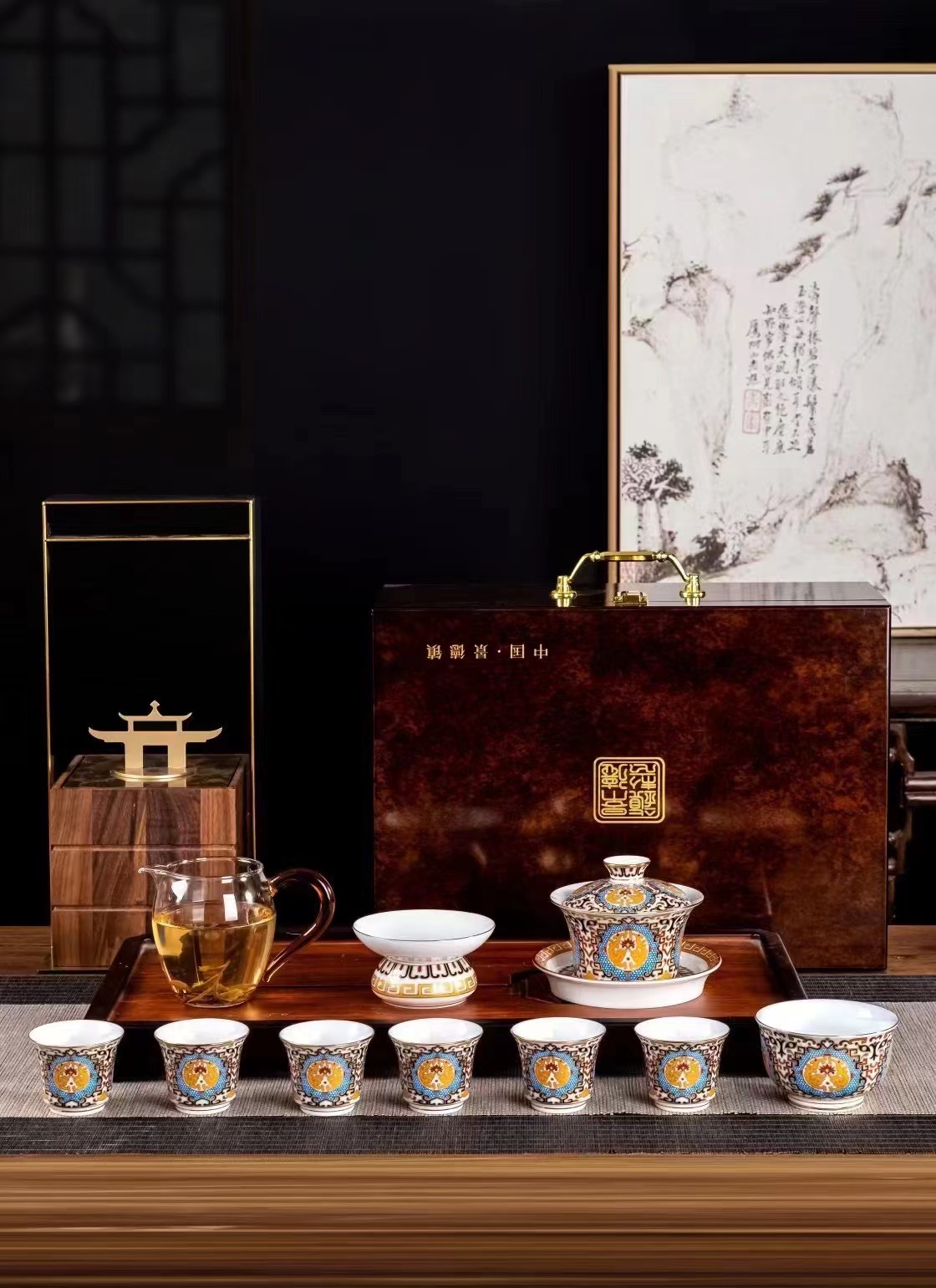 Jingdezhen Enamel Color Ugyen Embossed Gold Manual Painting Golden Double Master National Trendy Style Porcelain Kung Fu Tea Set High-End Gift