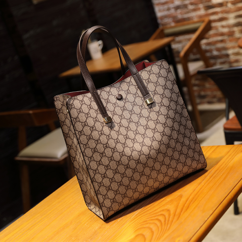 grand sac en cuir femme 2019 nouvelle mode joker dame d'épaule de messager sac fourre-tout grande capacité sacs fourre-tout féminin grand sac en cuir femme 2019 nouvelle mode joker dame d'épaule de messager sac fourre-tout grande capacité sacs fourre-tout féminin