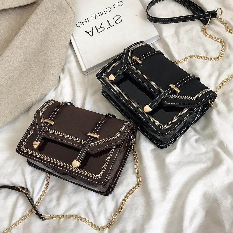 กระเป๋า 2020夏天上新小包包2020新款潮网红百搭包包时尚斜挎复古简约小方  