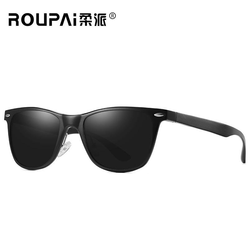 les nouvelles lunettes de soleil polarisées hommes de magnésium aluminium classique des lunettes de soleil des femmes de plein air de la conduite des lunettes de soleil lm2140-2 les nouvelles lunettes de soleil polarisées hommes de magnésium aluminium classique des lunettes de soleil des femmes de plein air de la conduite des lunettes de soleil lm2140-2