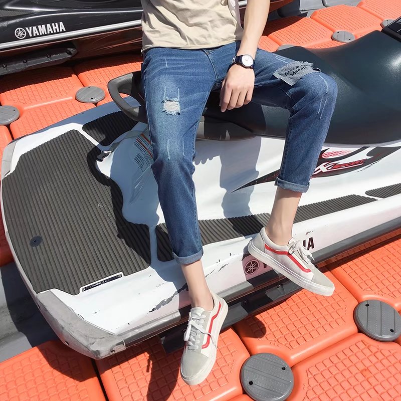 jeans des hommes version coréenne de la marée slim fit pieds pantalon d'été de la section mince de zéro pourri neuf points de pantalons pour hommes trou mendiant pantalon jeans des hommes version coréenne de la marée slim fit pieds pantalon d'été de la section mince de zéro pourri neuf points de pantalons pour hommes trou mendiant pantalon