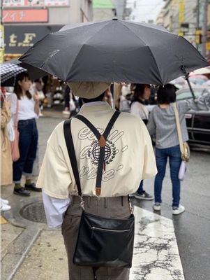 LXL 韩国设计师潮牌R家 男女同款字母刺绣地球圆领宽松