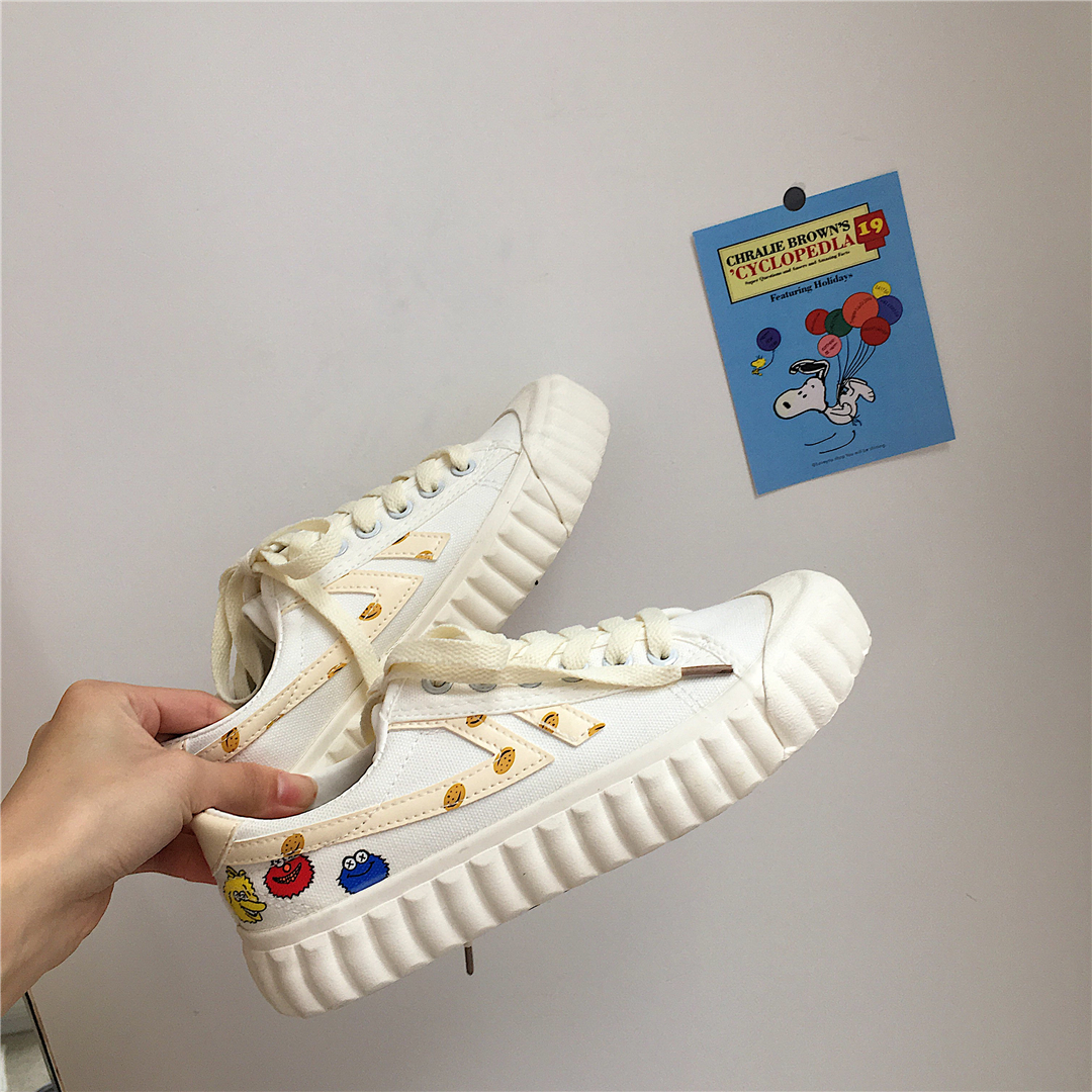 japonais peint à la main sesame street chaussures de toile des élèves de sexe féminin han édition de conseil chaussures ulzzang joker chic blanc chaussures japonais peint à la main sesame street chaussures de toile des élèves de sexe féminin han édition de conseil chaussures ulzzang joker chic blanc chaussures