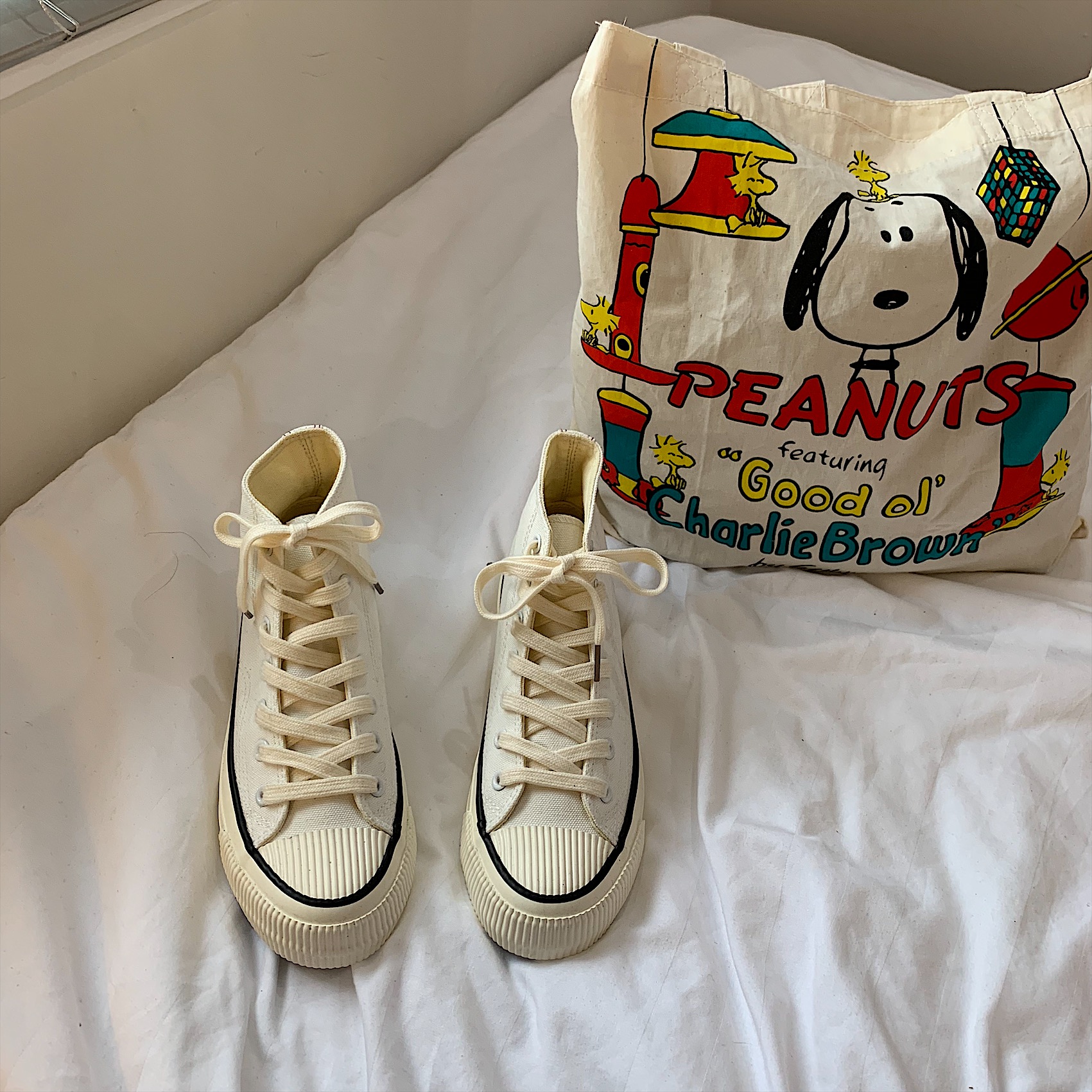 xu liu mans 2019 nouveau printemps ins haut-dessus chaussures de toile de la femelle version coréenne de casual chaussures à talons plats vintage blanc chaussures xu liu mans 2019 nouveau printemps ins haut-dessus chaussures de toile de la femelle version coréenne de casual chaussures à talons plats vintage blanc chaussures