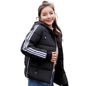 2018新款抖音网红羽绒棉服女短款加厚连帽学生运动休闲小款棉衣潮