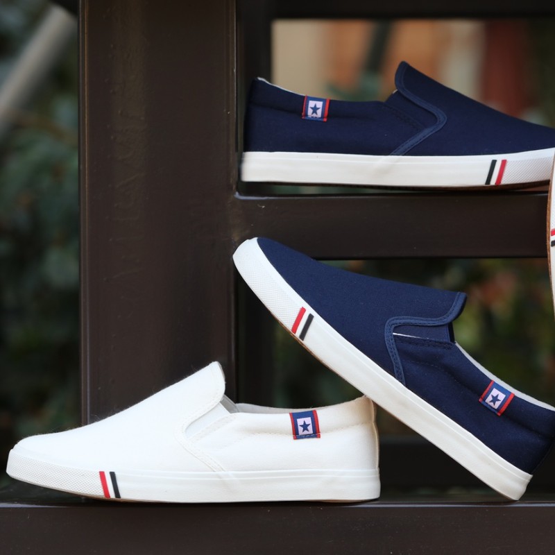 été chaussures de toile des hommes paresseux respirant blanc chaussures hommes nouveau glissement sur les chaussures de sport étudiant coréen chaussures plates marée été chaussures de toile des hommes paresseux respirant blanc chaussures hommes nouveau glissement sur les chaussures de sport étudiant coréen chaussures plates marée