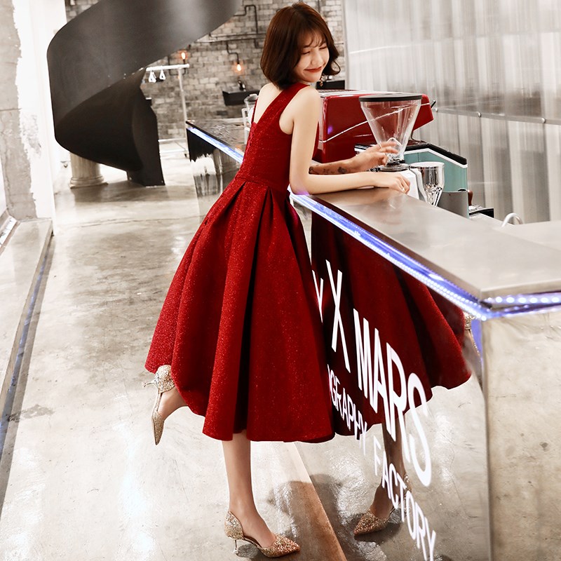 toast vêtements de mariée 2019 printemps nouveau rouge moderne, plus mince, habituellement, porter un petit sous-soirée de mariage robes de femmes toast vêtements de mariée 2019 printemps nouveau rouge moderne, plus mince, habituellement, porter un petit sous-soirée de mariage robes de femmes