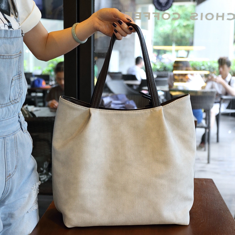 hong kong 2019 nouveau sac à main de femmes version coréenne de cuir véritable grand sac d'épaule de sac de messager simple fourre-tout bun mère forfait hong kong 2019 nouveau sac à main de femmes version coréenne de cuir véritable grand sac d'épaule de sac de messager simple fourre-tout bun mère forfait