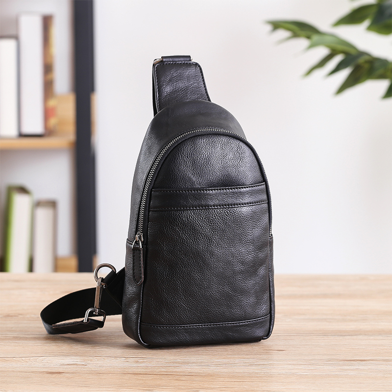 neuf ville joaillerie poitrine pack hommes en cuir véritable occasionnels d'épaule de sac de messager de grande capacité des hommes à la tête de la couche de cuir de vachette poitrine pack marée neuf ville joaillerie poitrine pack hommes en cuir véritable occasionnels d'épaule de sac de messager de grande capacité des hommes à la tête de la couche de cuir de vachette poitrine pack marée