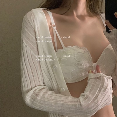 「LA」无肩带蝴蝶少女新品聚拢文胸女性感蕾丝花边内衣夏季薄款-淘宝网 「LA」无肩带蝴蝶少女新品聚拢文胸女性感蕾丝花边内衣夏季薄款-淘宝网