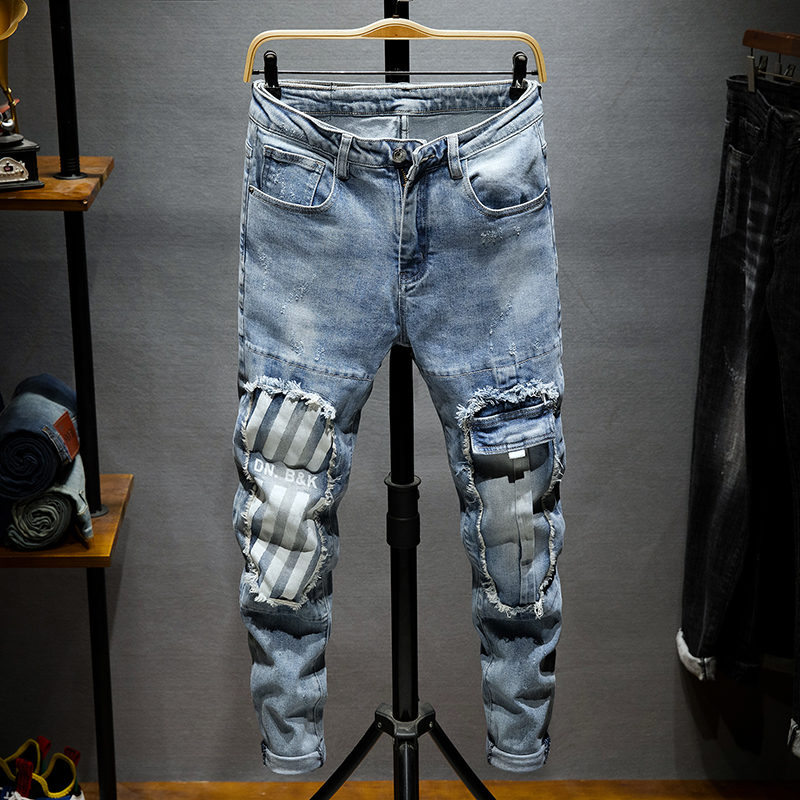 origine de la marée de la marque irrégulières de couleur claire ripped jeans des hommes slim fit des petits pieds de la personnalité tendance mendiant pantalon d'été de la section mince origine de la marée de la marque irrégulières de couleur claire ripped jeans des hommes slim fit des petits pieds de la personnalité tendance mendiant pantalon d'été de la section mince