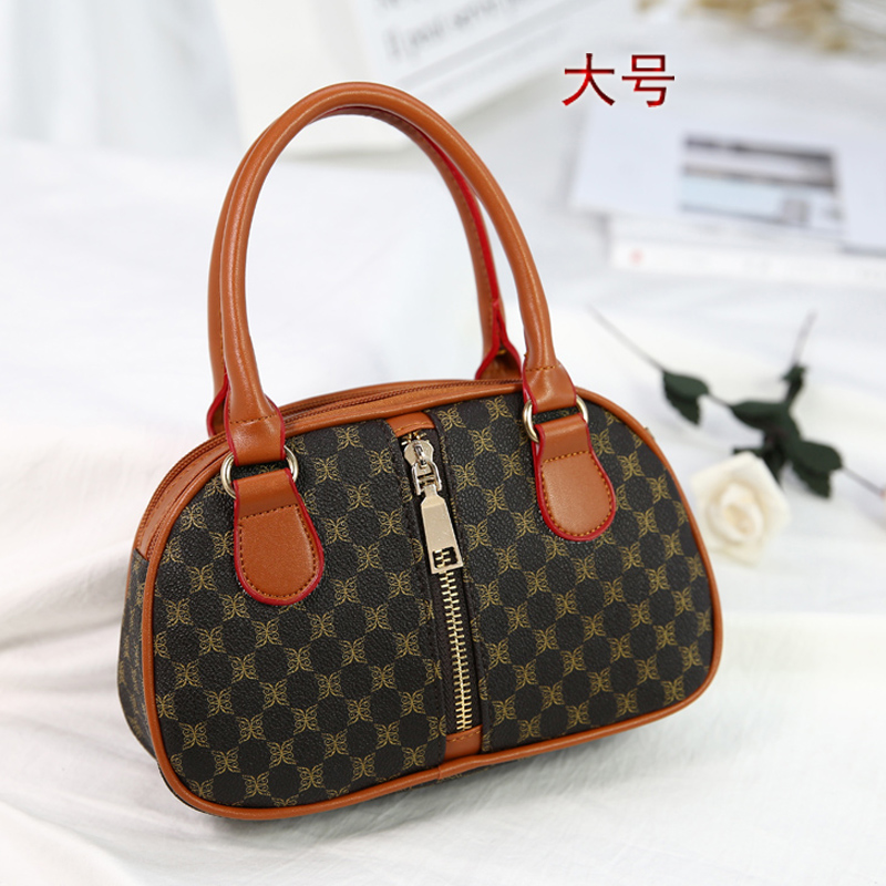 old middle-aged mom grocery shopping phone change clutch shoulin handbags elderly mini portable small bag