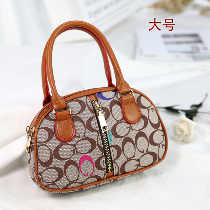 old middle-aged mom grocery shopping phone change clutch shoulin handbags elderly mini portable small bag