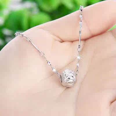 petits frais collier chaîne femmes trèfle à quatre feuilles pendentif collier clavicule coréen minimaliste bijoux pendentif bijoux de mode petits frais collier chaîne femmes trèfle à quatre feuilles pendentif collier clavicule coréen minimaliste bijoux pendentif bijoux de mode