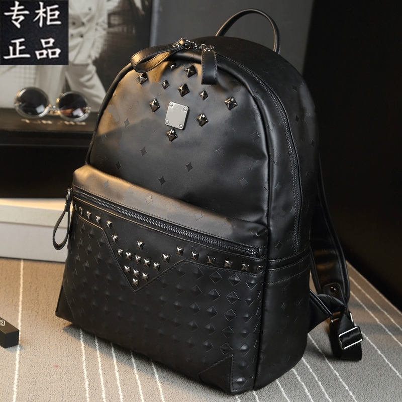 cuir hommes sac à dos sac à dos mâle han édition de mode marée rétro britanniques sauvage de la personnalité rivet sac femme cuir hommes sac à dos sac à dos mâle han édition de mode marée rétro britanniques sauvage de la personnalité rivet sac femme