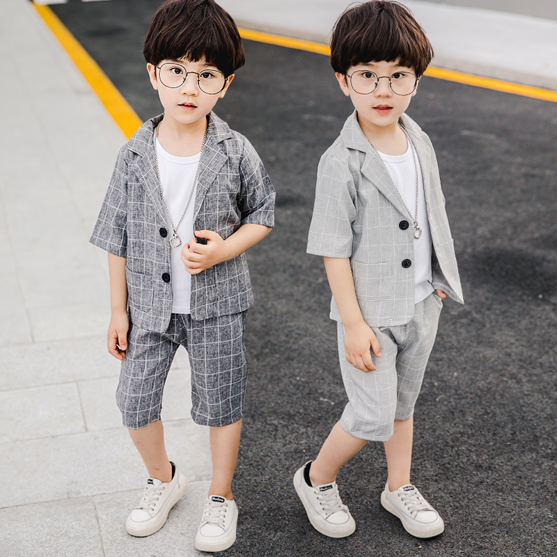 2019 la nouvelle marée des enfants costume le costume trois-pièces de l'été version coréenne de combinaisons bébé robes de fille de fleur garçons costumes 2019 la nouvelle marée des enfants costume le costume trois-pièces de l'été version coréenne de combinaisons bébé robes de fille de fleur garçons costumes