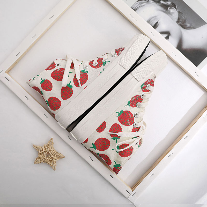 fraise chaussures en toile femme haut coréenne haut ulzzang afflux d'étudiants sauvage ins conseil des chaussures chaussures blanches femmes 2019 printemps paragraphe fraise chaussures en toile femme haut coréenne haut ulzzang afflux d'étudiants sauvage ins conseil des chaussures chaussures blanches femmes 2019 printemps paragraphe