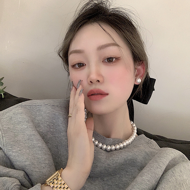 New Elegance Retro Pearl Necklace European and American Ins Bloggers Same Style Trend All-Match Clavicle Chain Female Fashion