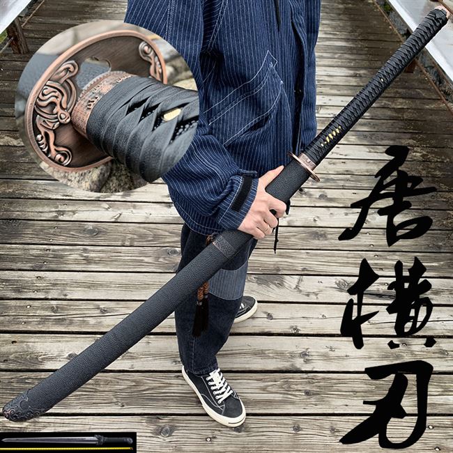 long knives in longquan tang dao an tang town curtilage the Japanese self-defense forces the short sword edge