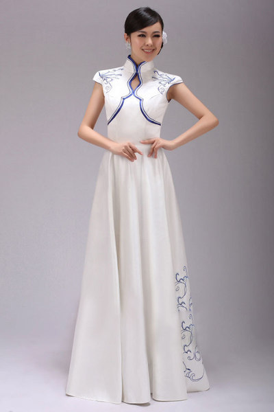 北京奥运会青花瓷礼服图片