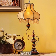 Markor дворец Ретро смолы творческой гостиной лампа спальня ночники светильник ден доставки