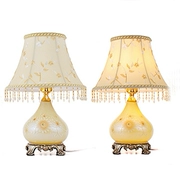 Континентальный фарфора настольная лампа спальня ночники спальне лампы свадьбы американских Пастырское ламп творчески бесплатной доставкой