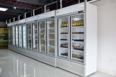肯德展示柜冷藏立式冰柜 商用冰箱饮料饮品保鲜柜 多门冷柜陈列柜