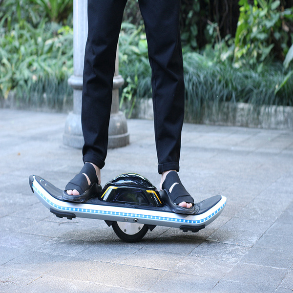 智能电动滑板车平衡车 悬浮滑板单轮漂移扭扭车独轮车成人代步车