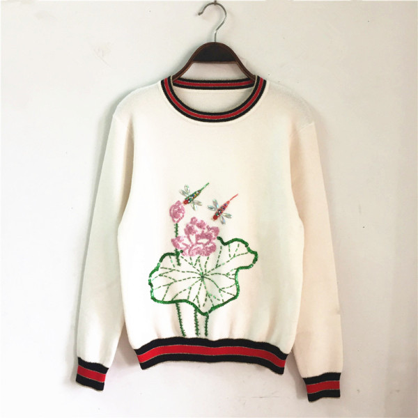 秋冬新款2016潮款纯手工亮片荷花钉珠蜻蜓图圆领套头针织女式毛衣