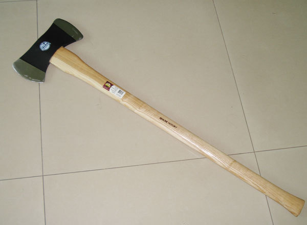 双面斧,柄为欧洲水曲,手感佳,采伐斧子伐木斧砍伐斧柴尖斧劈柴斧