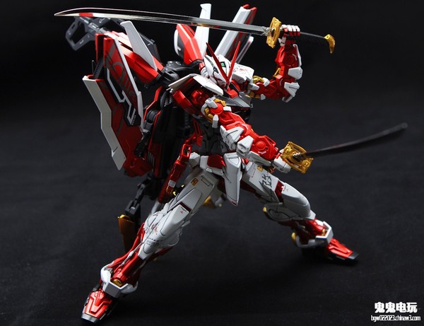 包邮 大班 mg 1:100 红异端 送特典