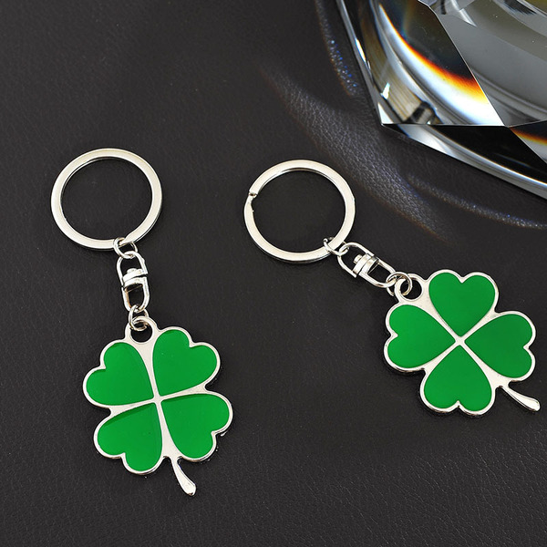 s1213 a34(大)四叶草钥匙扣绿色幸运草学生金属钥匙环 挂饰货源-淘宝