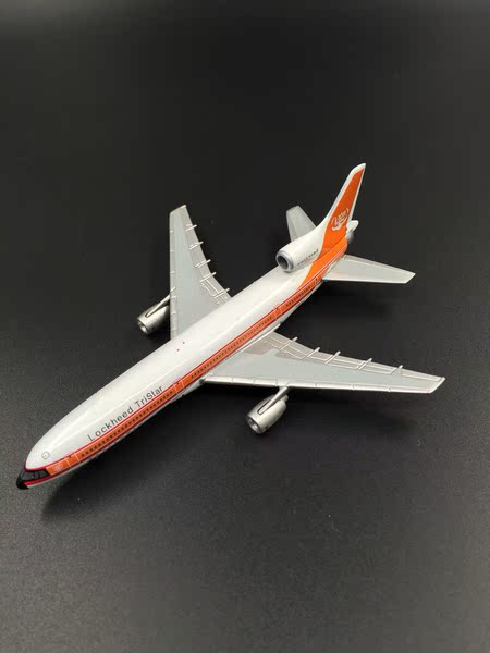 1:500starjets 洛克三星l-1011原型机客机飞机模型