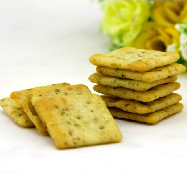 泡吧小脆非油炸薯片咸饼干烧烤鸡肉芥末味饼干3味可选约22g1元