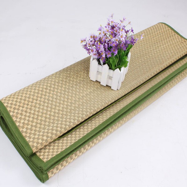 纯天然无染色环保蔺草宽边草席凉席折叠席1.2 1.5 1.8可定做