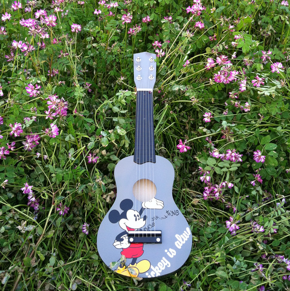 儿童礼物 21寸木制儿童吉他 卡通米奇图案 6根钢丝弦内附拨片