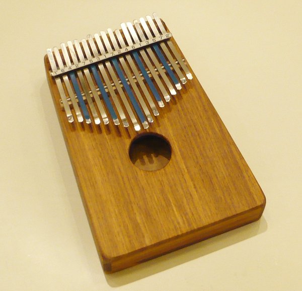 进口拇指琴 手指琴kalimba琴卡林巴琴 西洋乐器 17音thumb piano