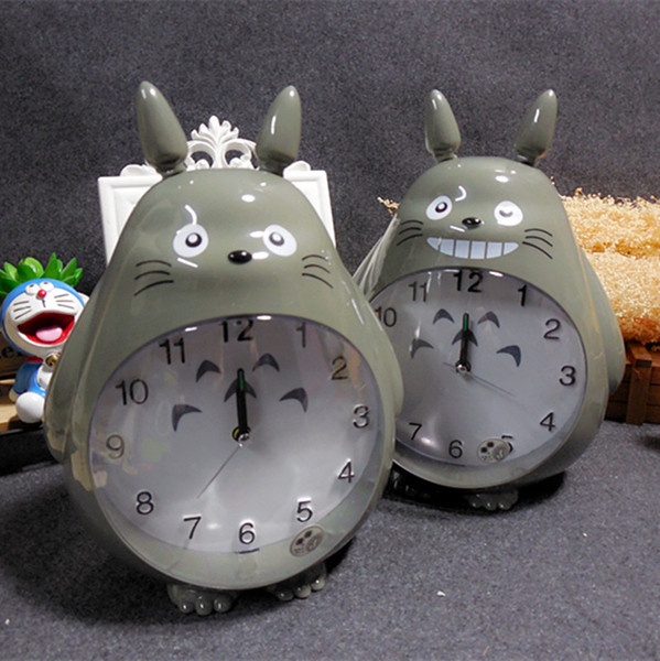 包邮可爱创意龙猫儿童时钟带夜灯会说话语音塑料学生懒人床头闹钟