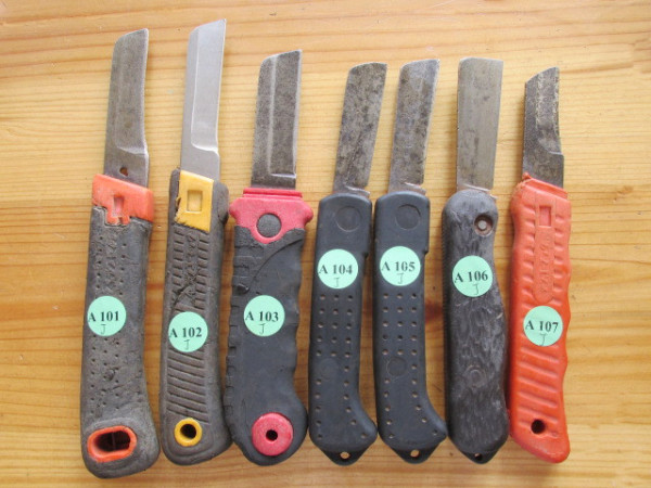 日本二手本土版 日立安来钢 特殊钢 红木刀柄 电工刀