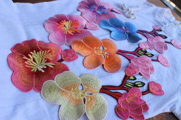 小梅花花朵補丁貼刺繡花片補衣服貼花diy裝飾輔料民族風布貼