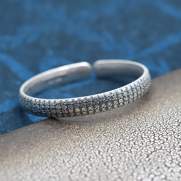 999银手镯 女 手工纯银复古磨砂哑光刻字实心开口新款心经银镯子-淘宝