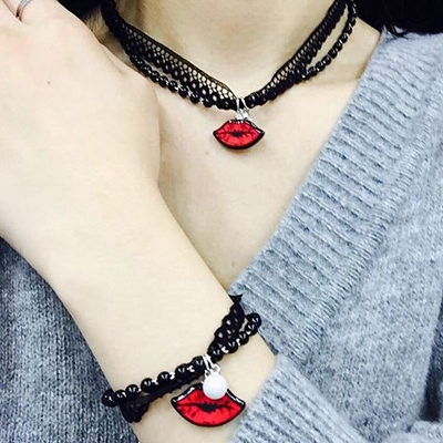 aznavour正品韩国进口饰品 涂鸦蕾丝串珠嘴唇双层手镯手链 s12