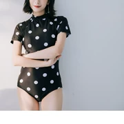 Đồ bơi mới nữ mỏng che bụng gợi cảm sóng Hàn Quốc cổ cao tay áo ngắn học sinh bảo thủ áo tắm một mảnh - Bộ đồ bơi One Piece